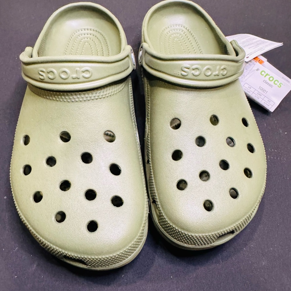 Unisex Crocs  Army Green , 7Men/9Women